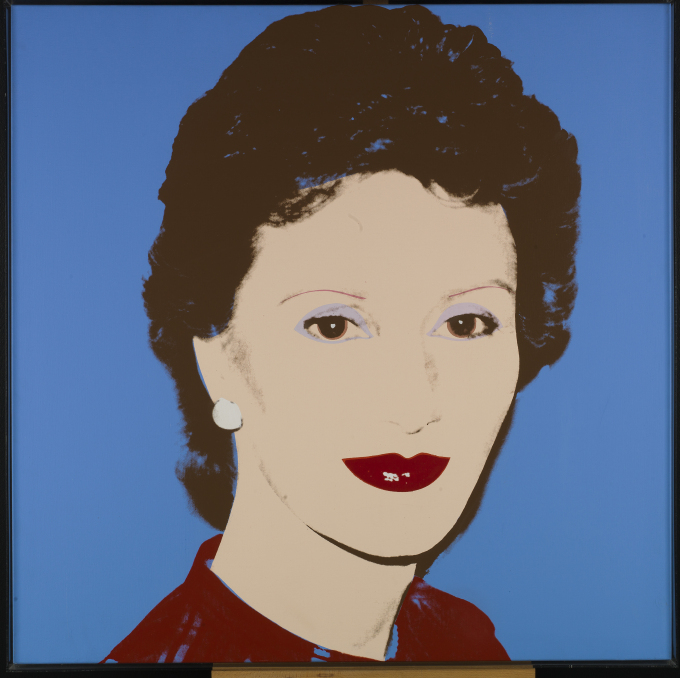 Andy Warhol portretterte den daværende Kronprinsesse Sonja i sin bildeserie 